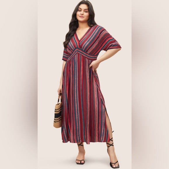 BloomChic Dresses & Skirts - BloomChic Striped V-Neck Dress Size 14/16